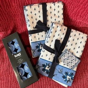 Tag Dishtowel gift set with votive candles,‎ country home blue NWT